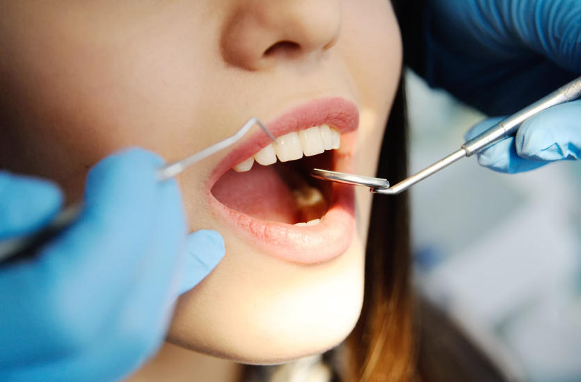 ﻿Sprawdź, czy prawidłowo dbasz o higienę jamy ustnej